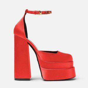 Brand new platform heels